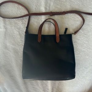 Madewell Black Leather Crossbody - lightly used - 9 3/4” tall 11” wide at base,